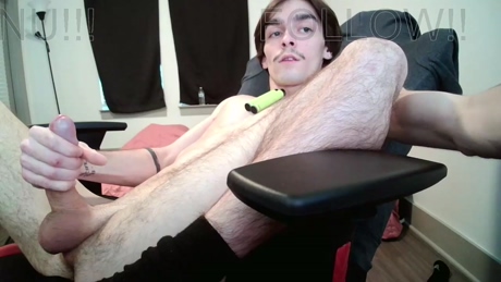 straightwhiteboy21  25-01-2022